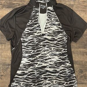 Fringe Studio Black & White Short Sleeve Zip Athletic Top